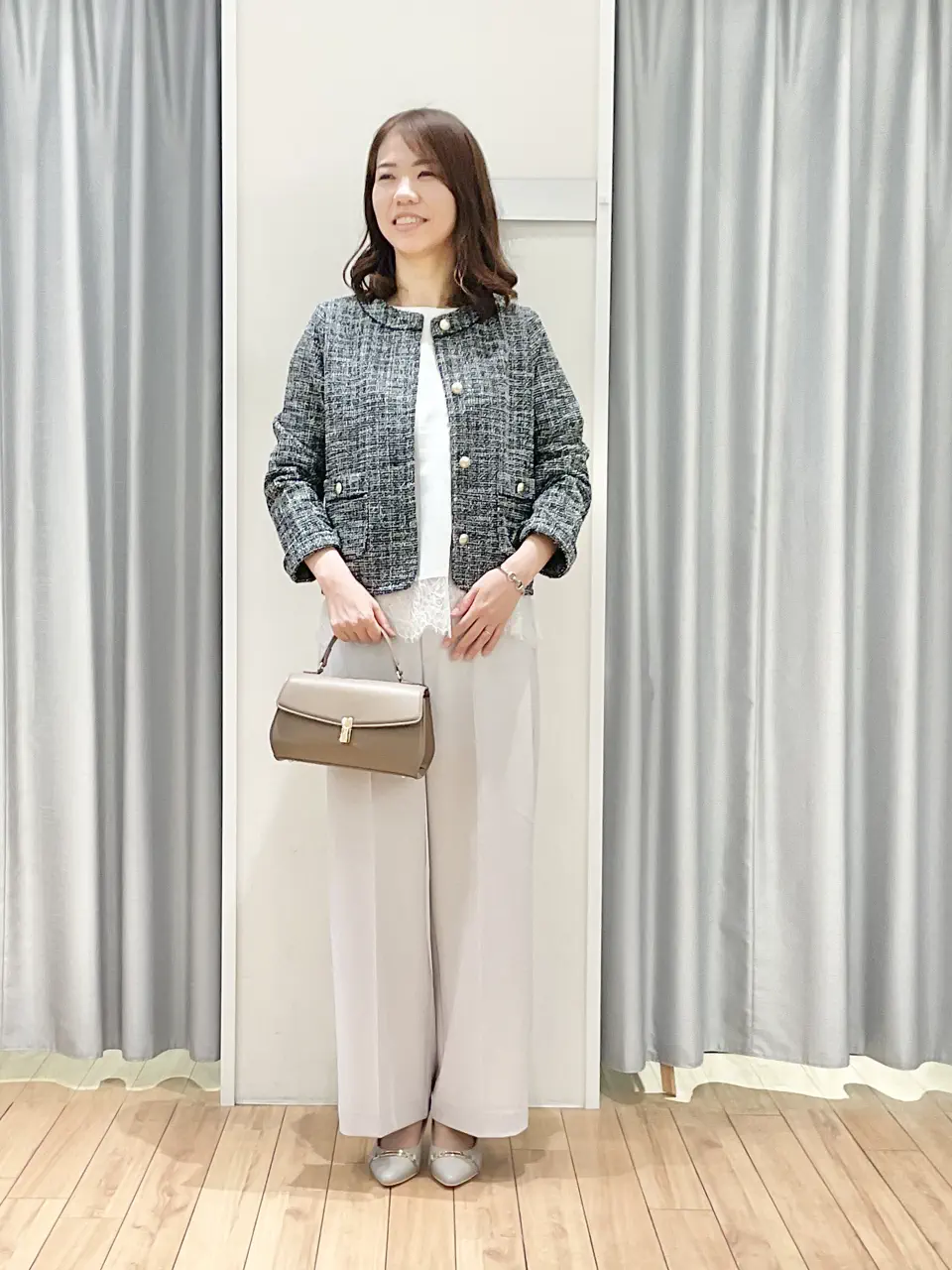 IZUMI コーディネート画像