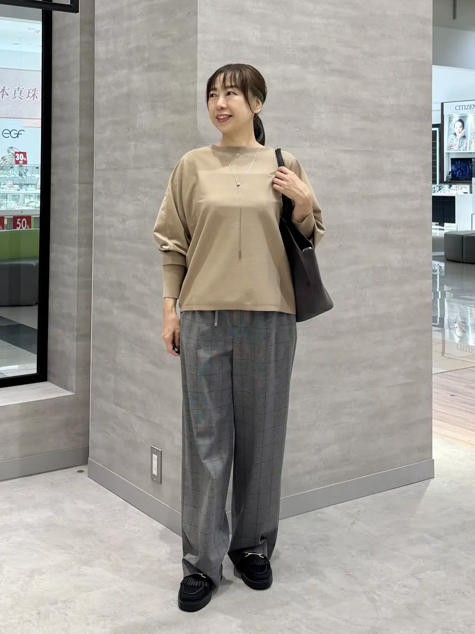  SAKAI コーディネート画像