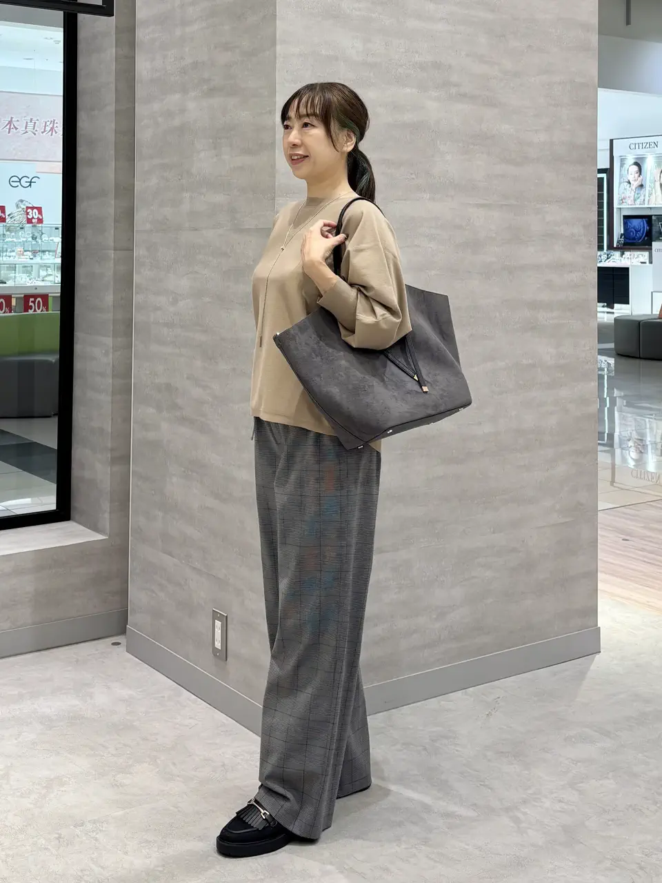 ONWARD CROSSET SELECT SAKAI コーディネート画像