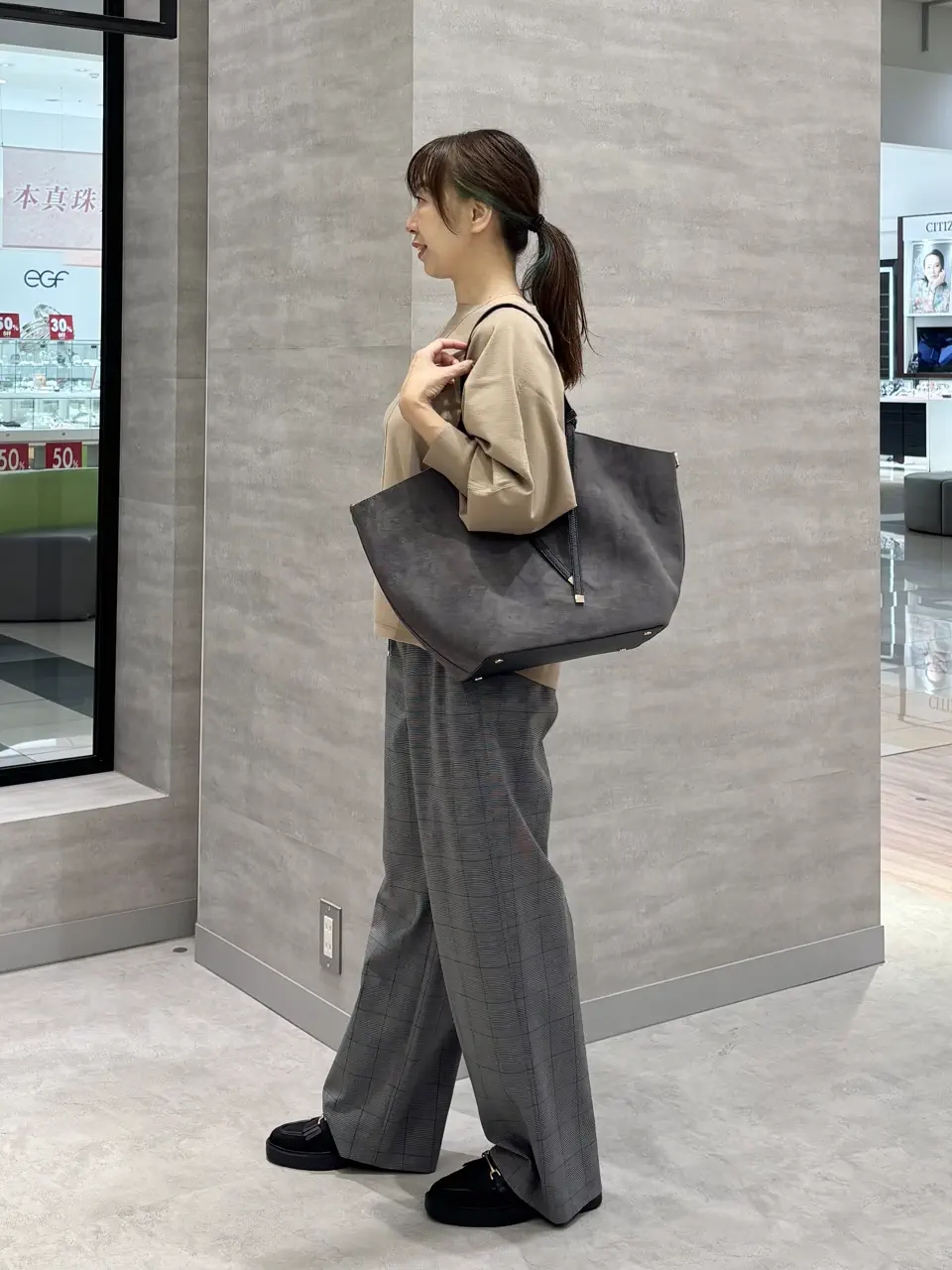 ONWARD CROSSET SELECT SAKAI コーディネート画像