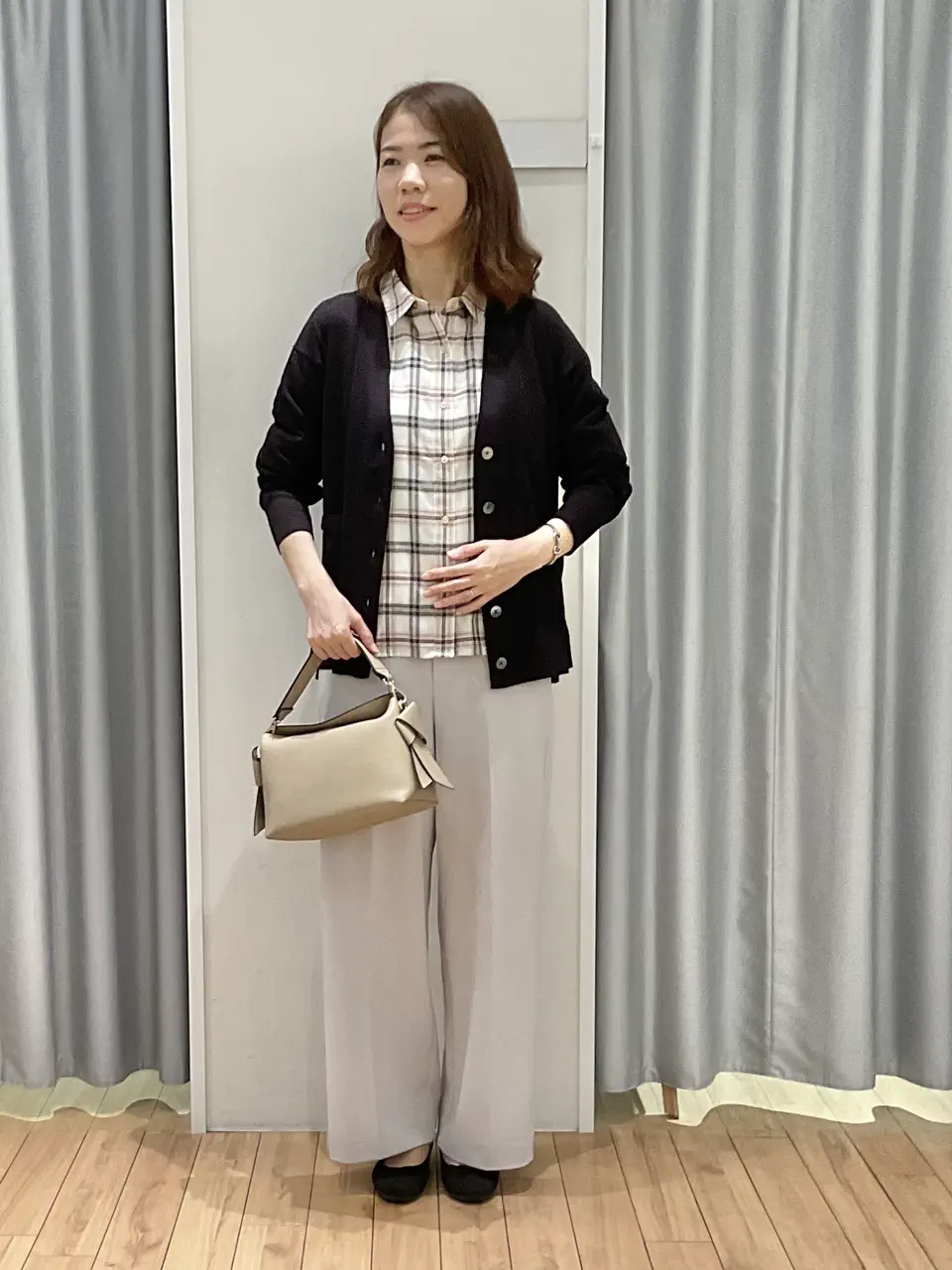  IZUMI コーディネート画像