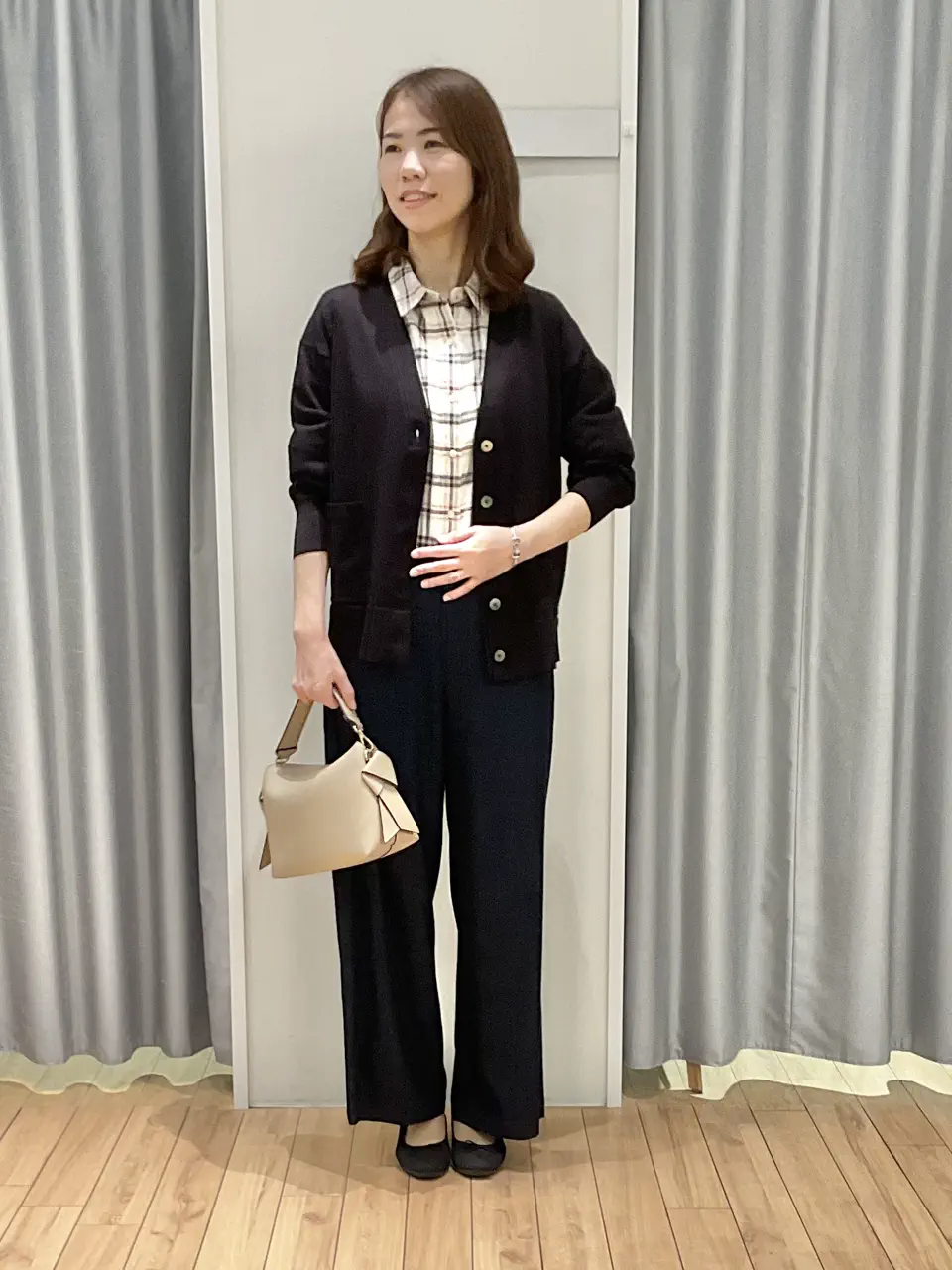  IZUMI コーディネート画像