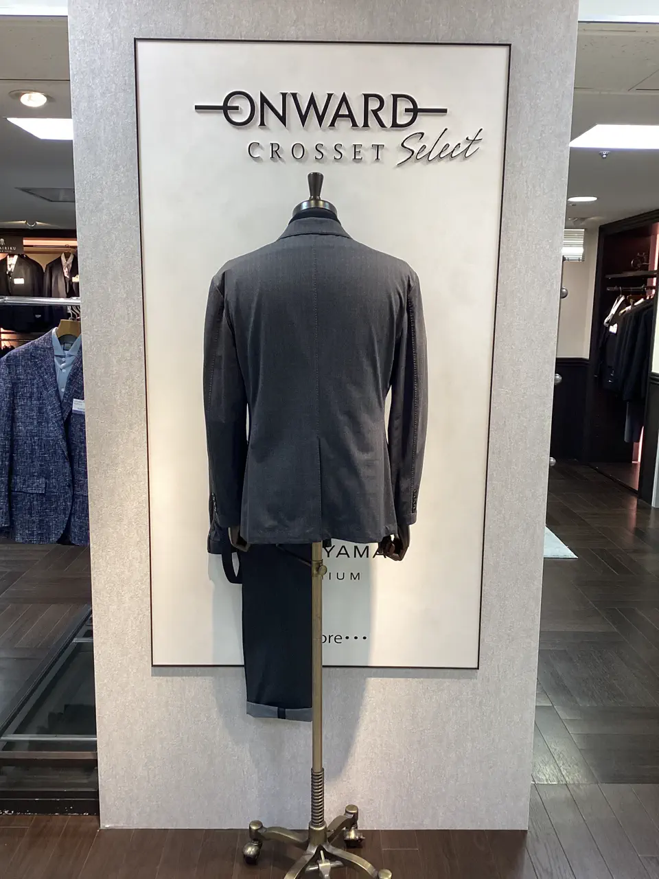 ONWARD CROSSET SELECT 久古 コーディネート画像