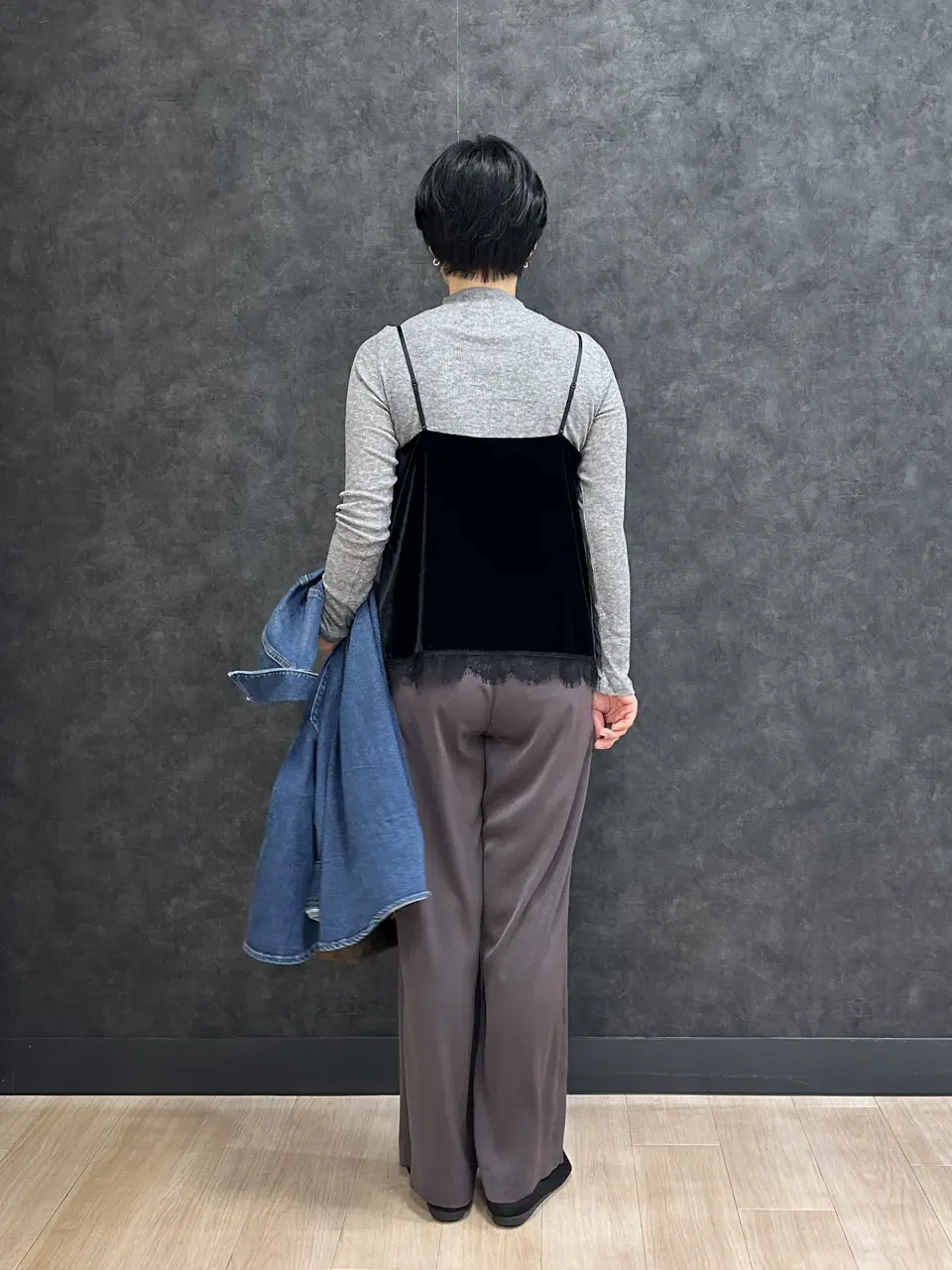 ONWARD CROSSET SELECT 鈴木 コーディネート画像