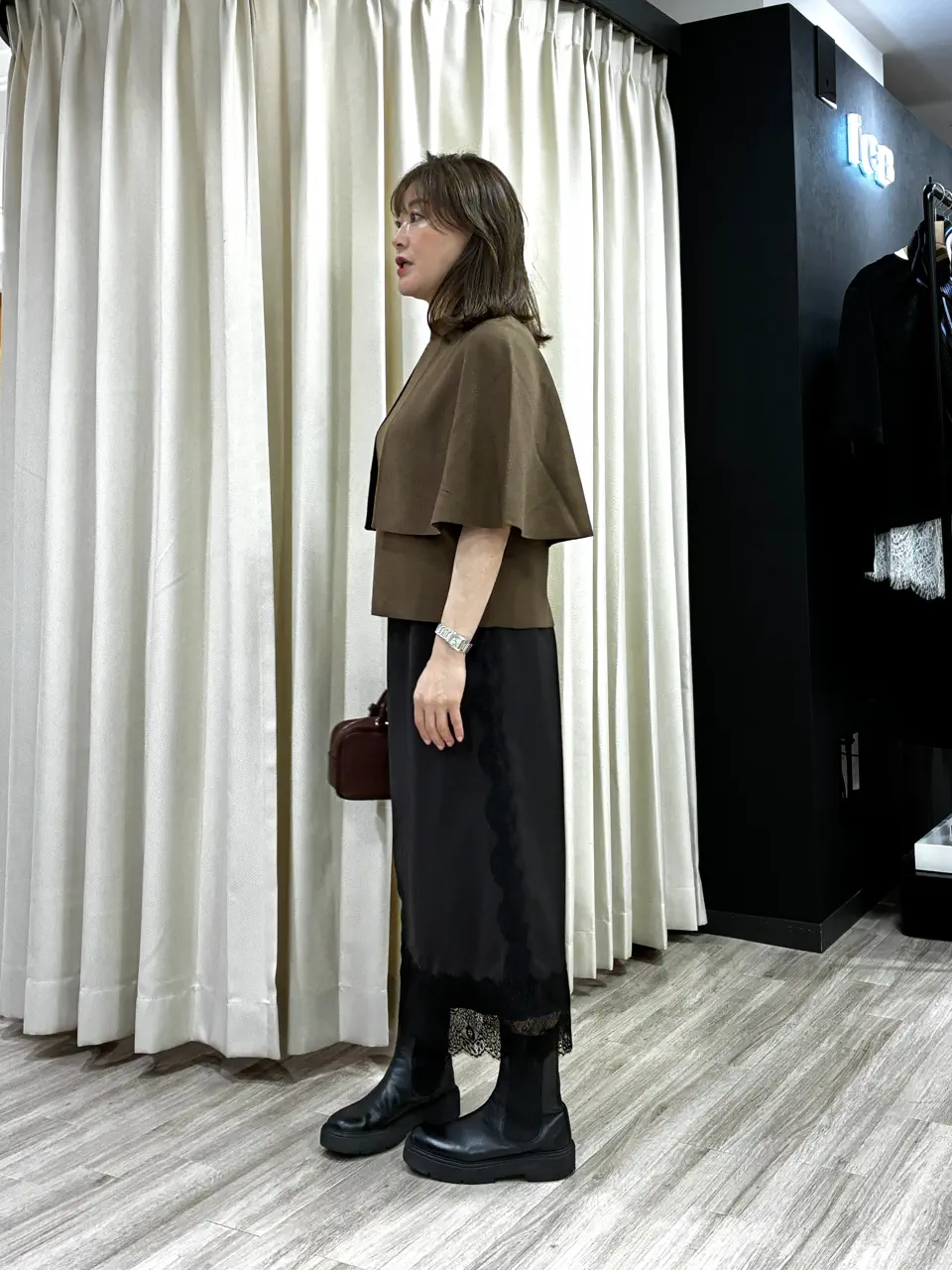 ONWARD CROSSET SELECT ハナ コーディネート画像