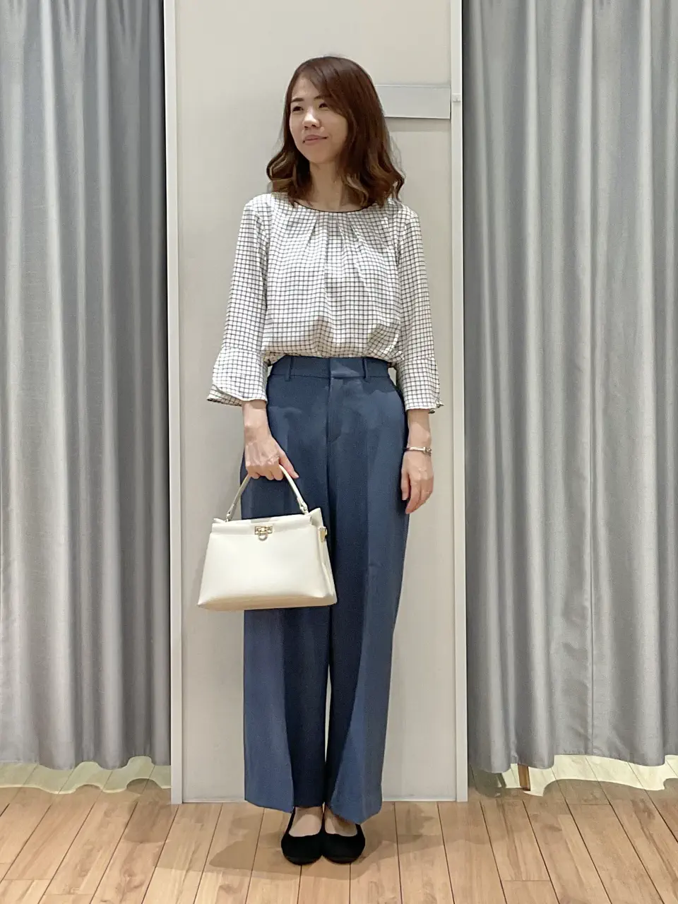  IZUMI コーディネート画像