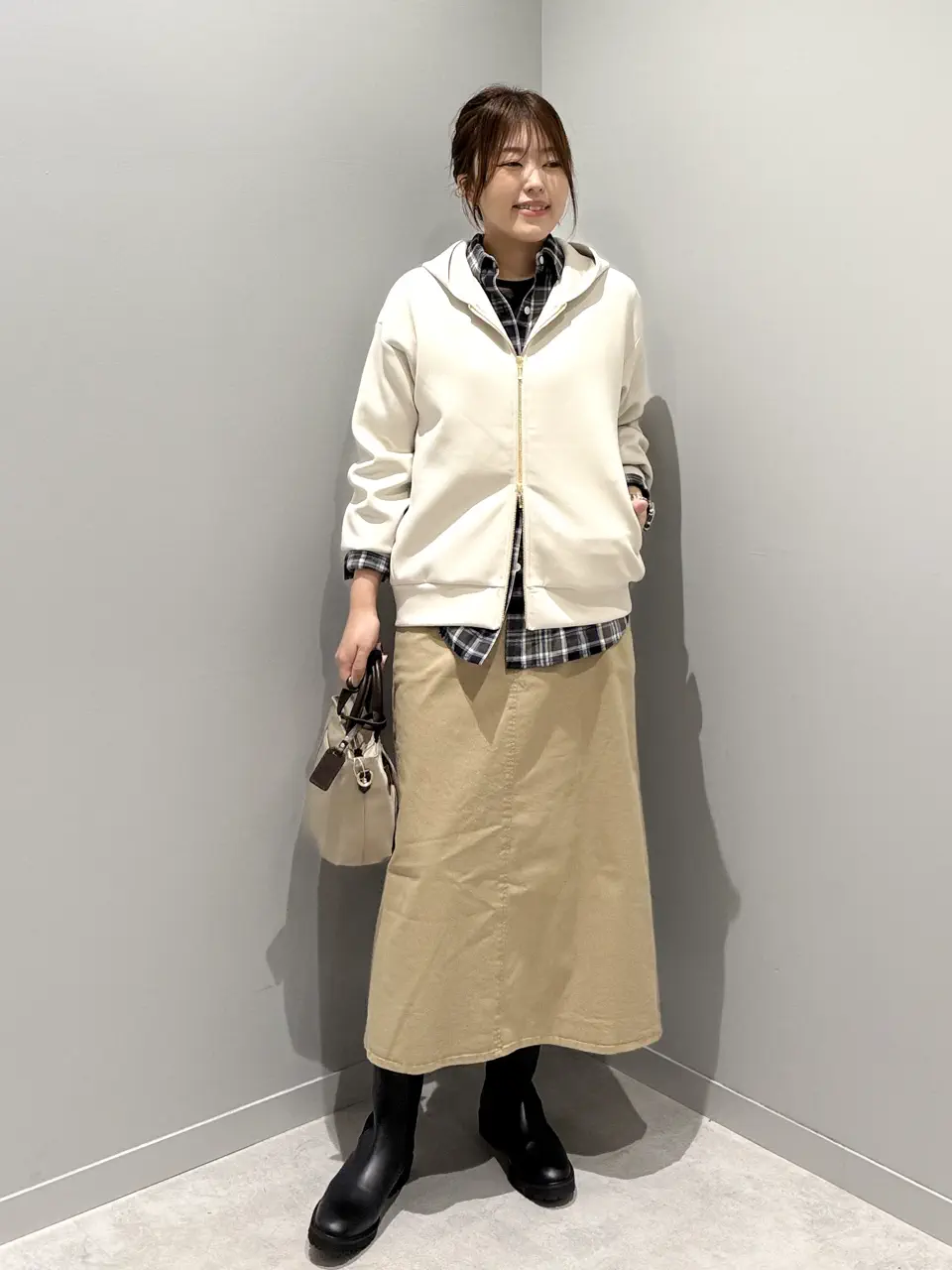  Tamura コーディネート画像