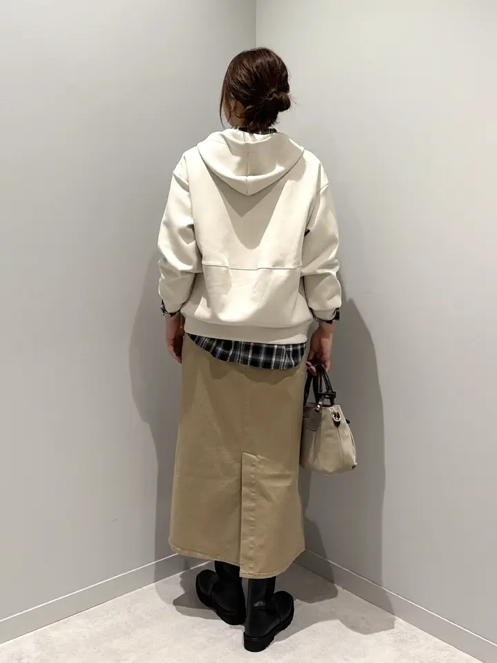 ONWARD CROSSET SELECT Tamura コーディネート画像