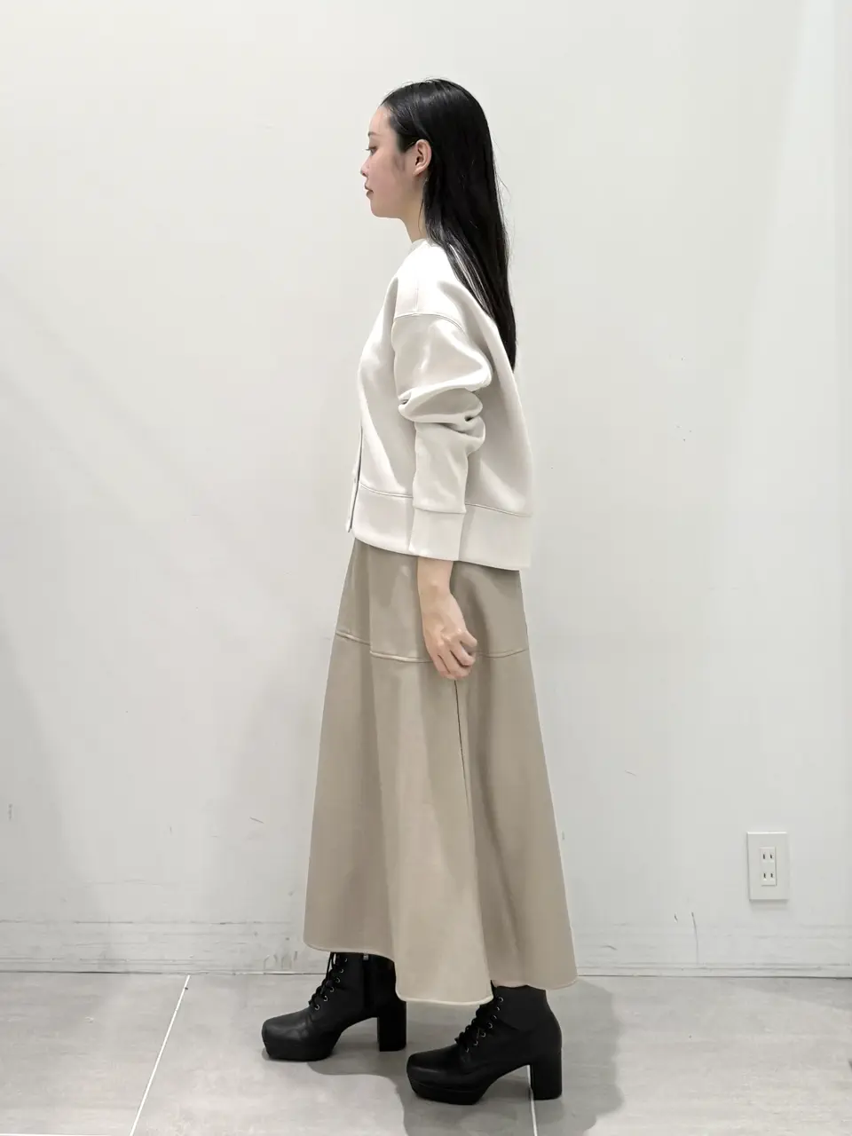 ONWARD CROSSET SELECT 洞 コーディネート画像