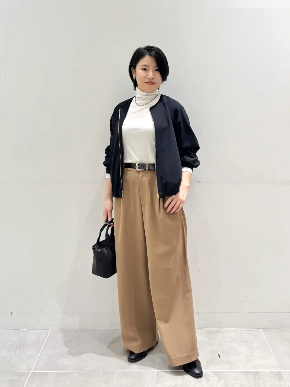 ONWARD CROSSET SELECT 花井 コーディネート画像