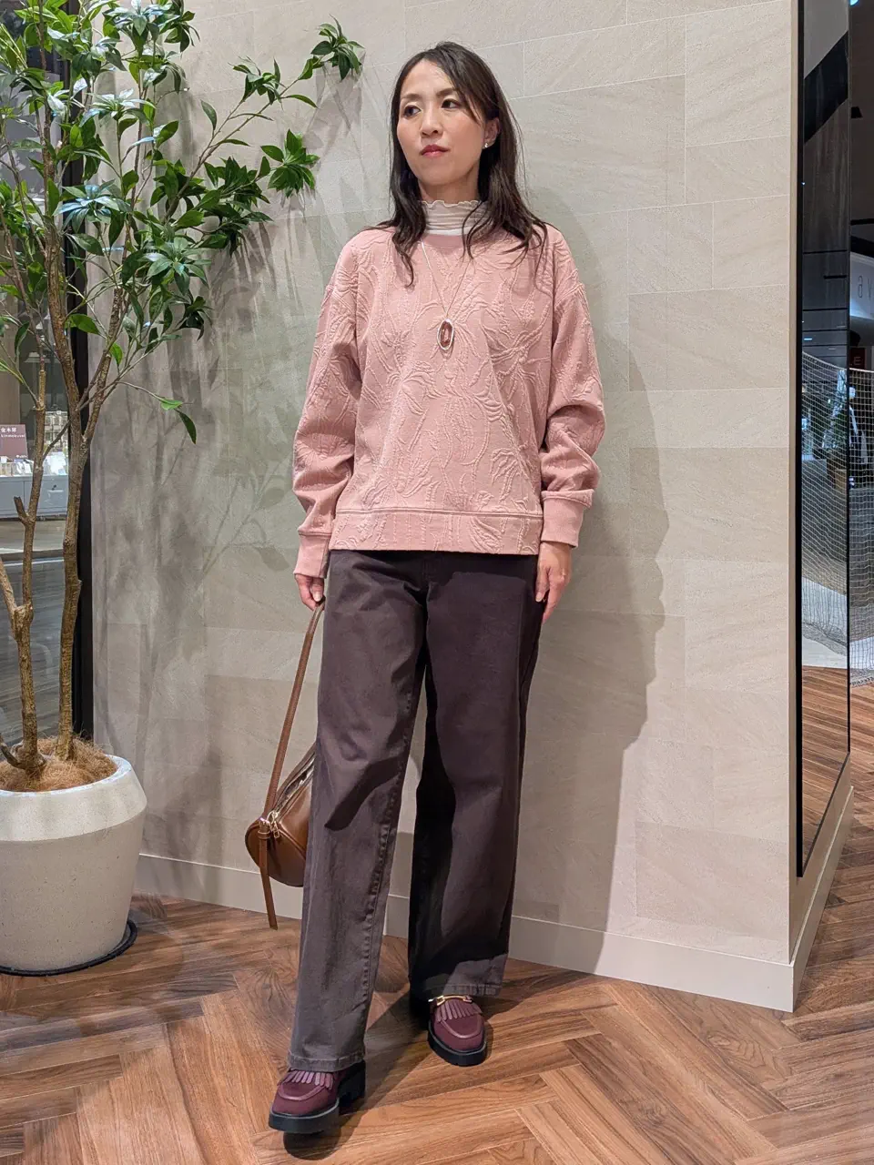 ONWARD CROSSET SELECT 浅岡 コーディネート画像