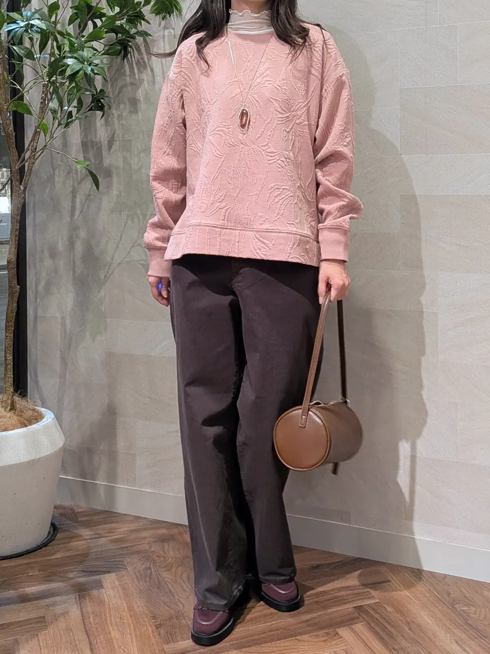 ONWARD CROSSET SELECT 浅岡 コーディネート画像