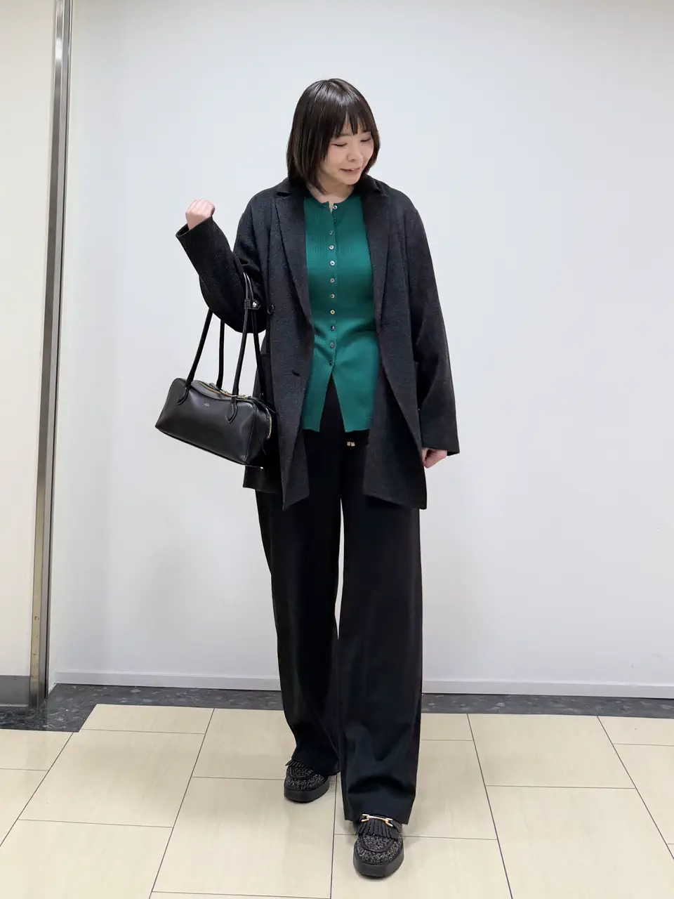  スタッフT コーディネート画像