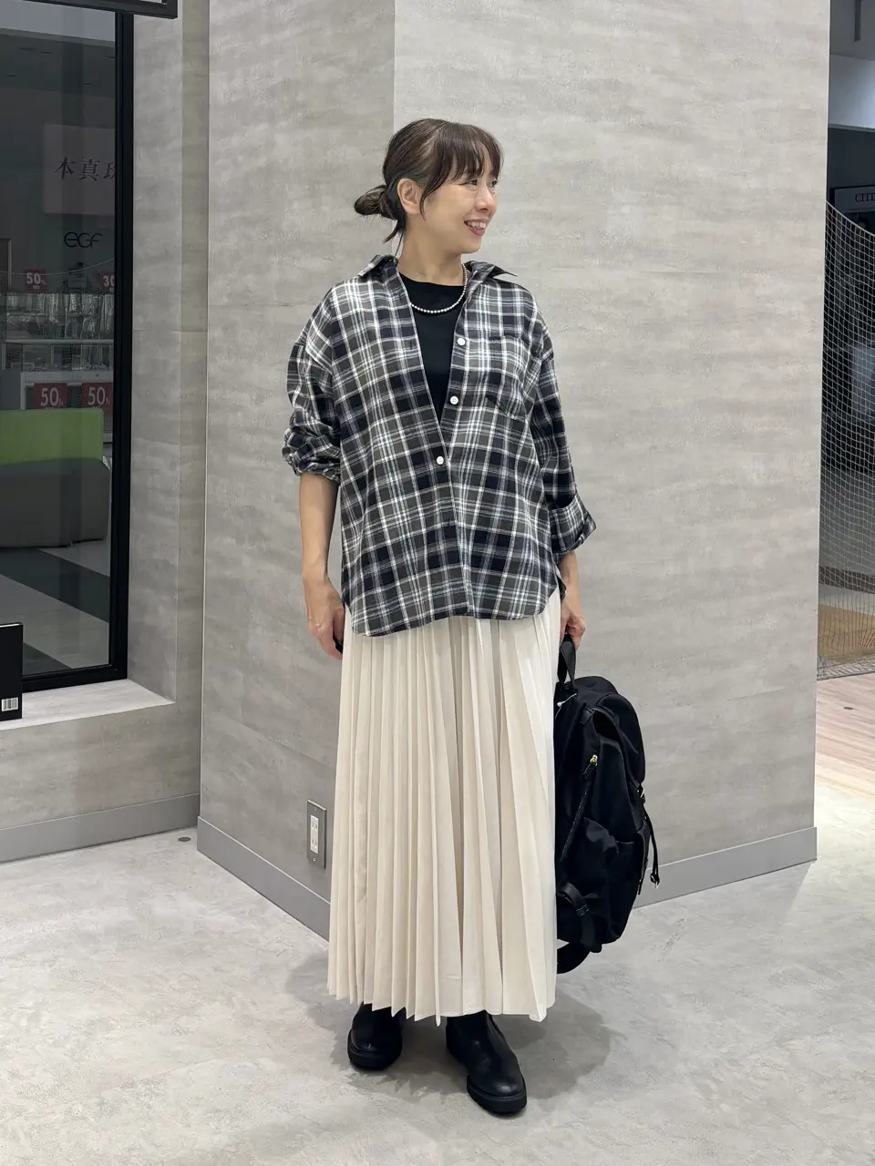  SAKAI コーディネート画像