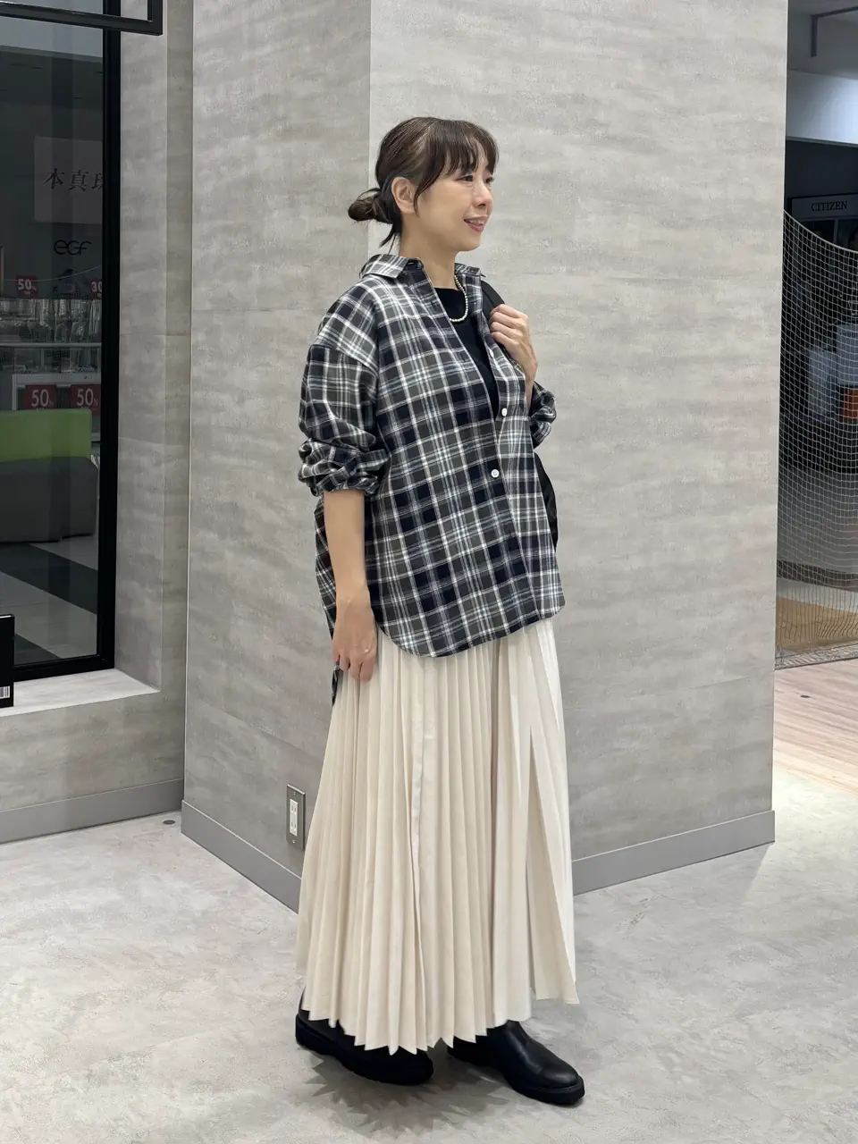 ONWARD CROSSET SELECT SAKAI コーディネート画像