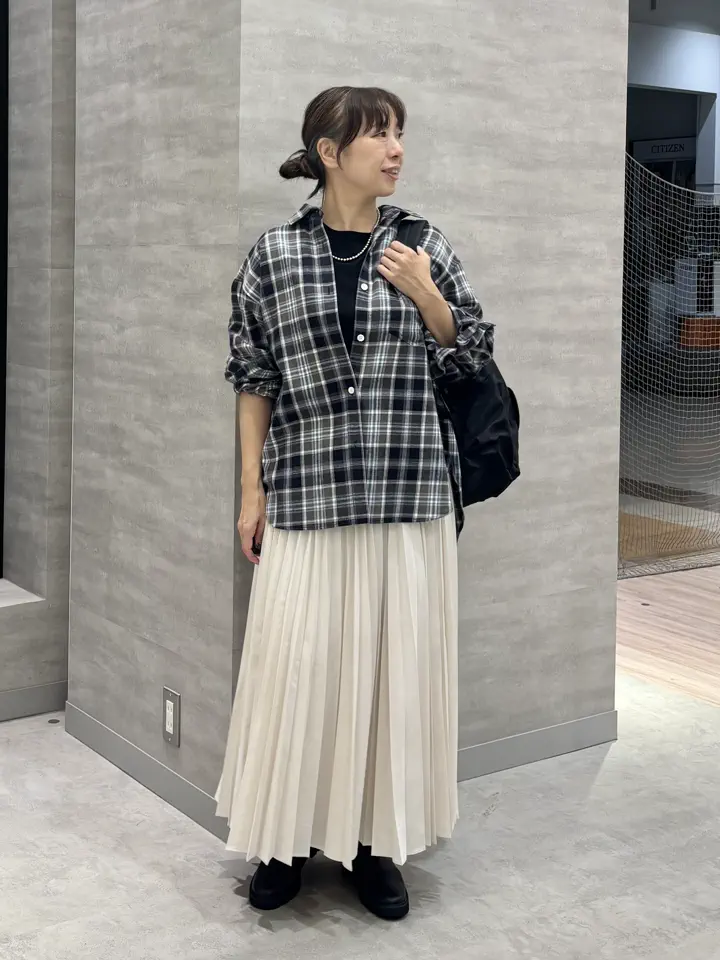 ONWARD CROSSET SELECT SAKAI コーディネート画像