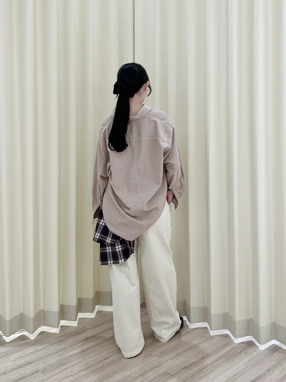 ONWARD CROSSET SELECT HANA コーディネート画像