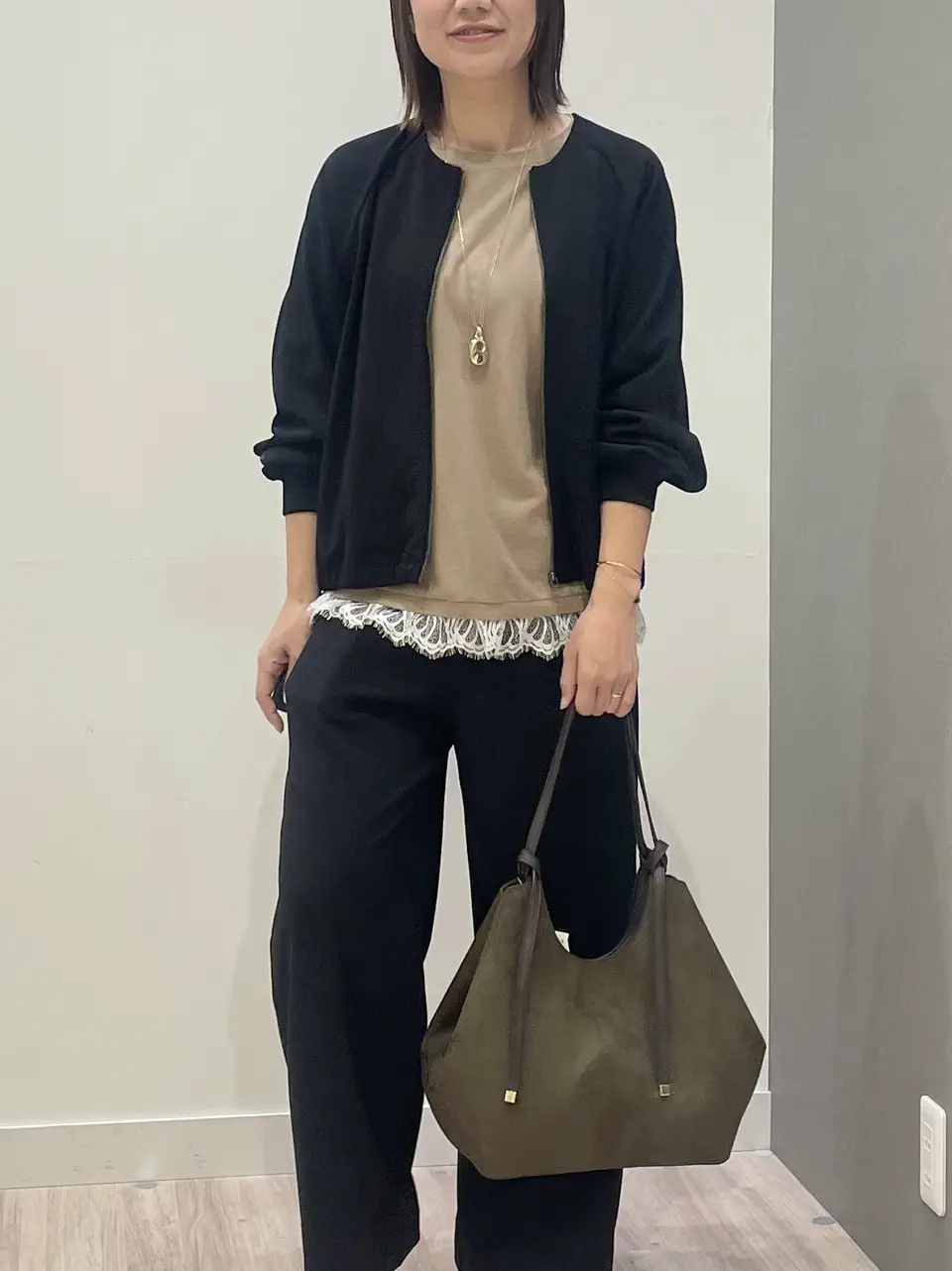 ONWARD CROSSET SELECT 上岡 コーディネート画像