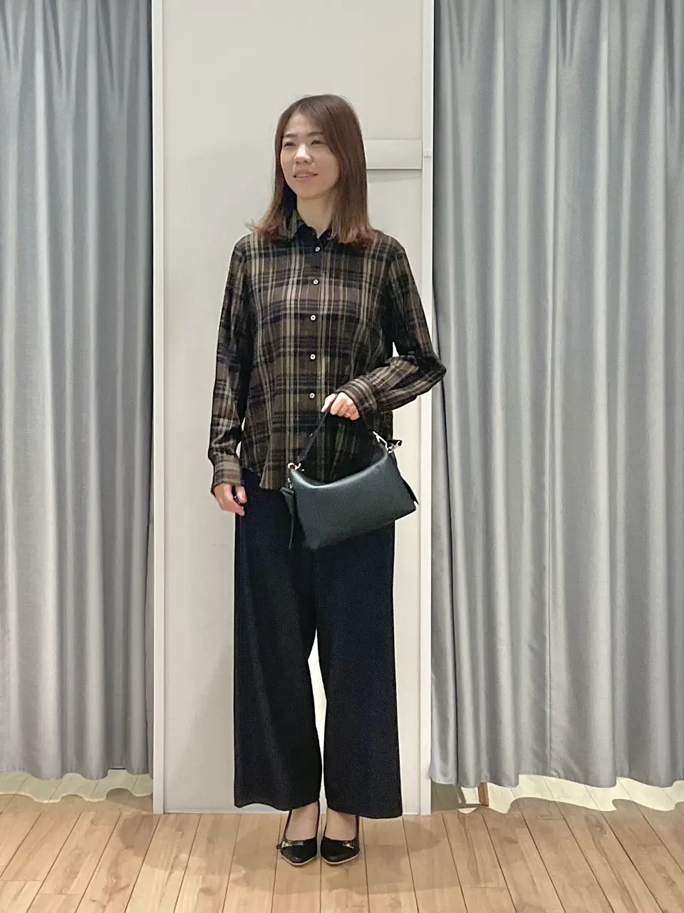  IZUMI コーディネート画像