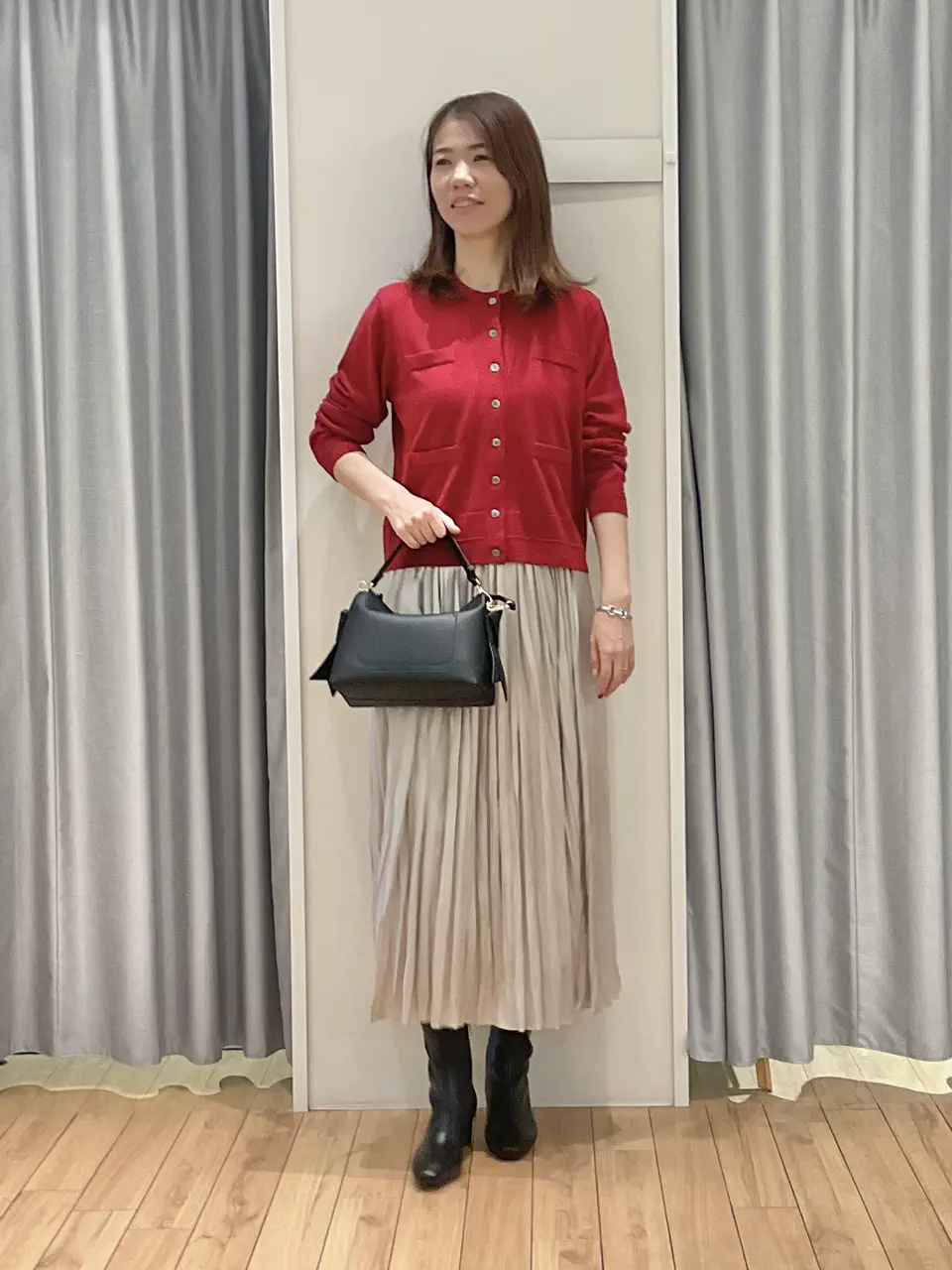  IZUMI コーディネート画像