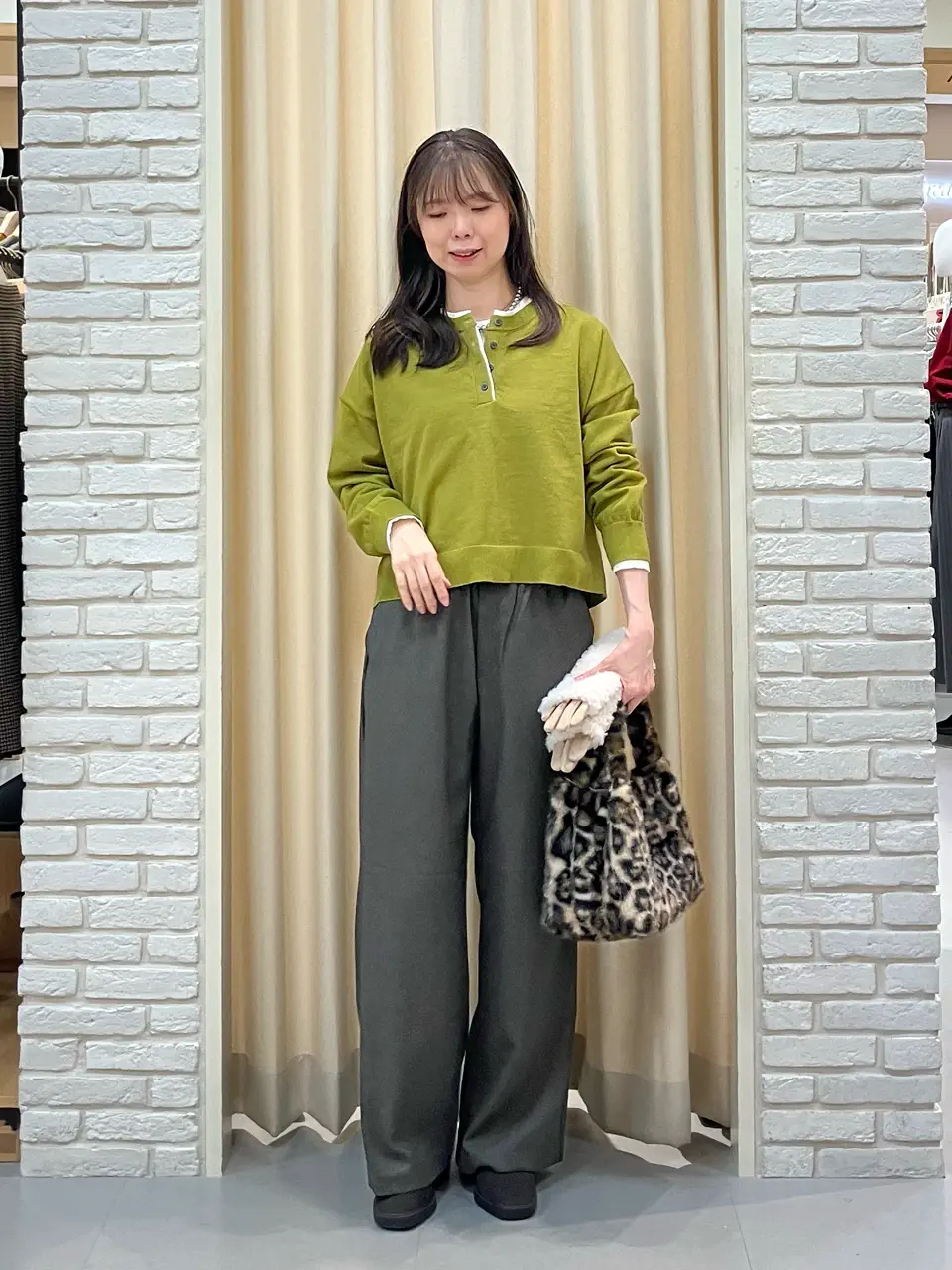  スタッフ コーディネート画像