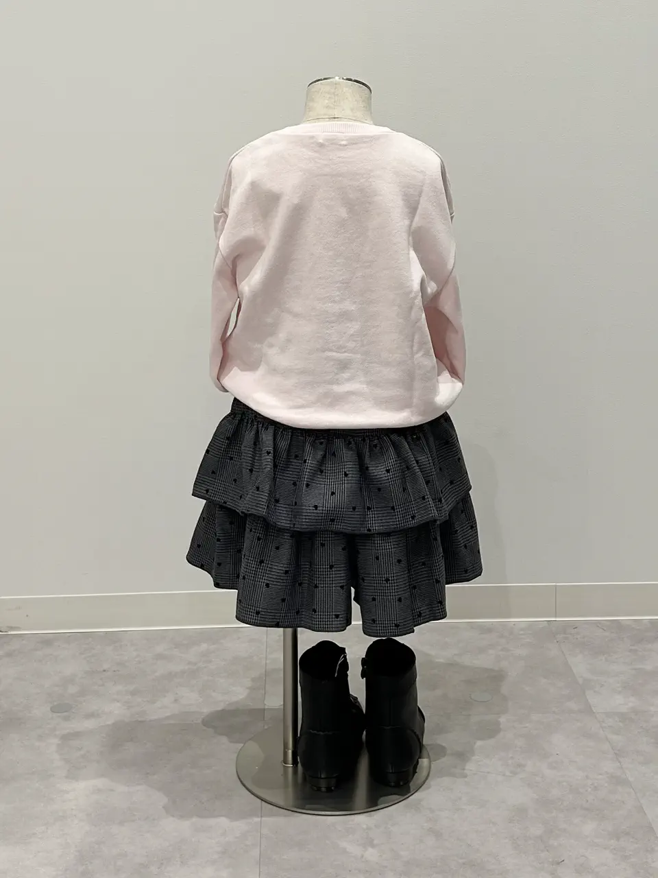 ONWARD CROSSET SELECT 西野 コーディネート画像