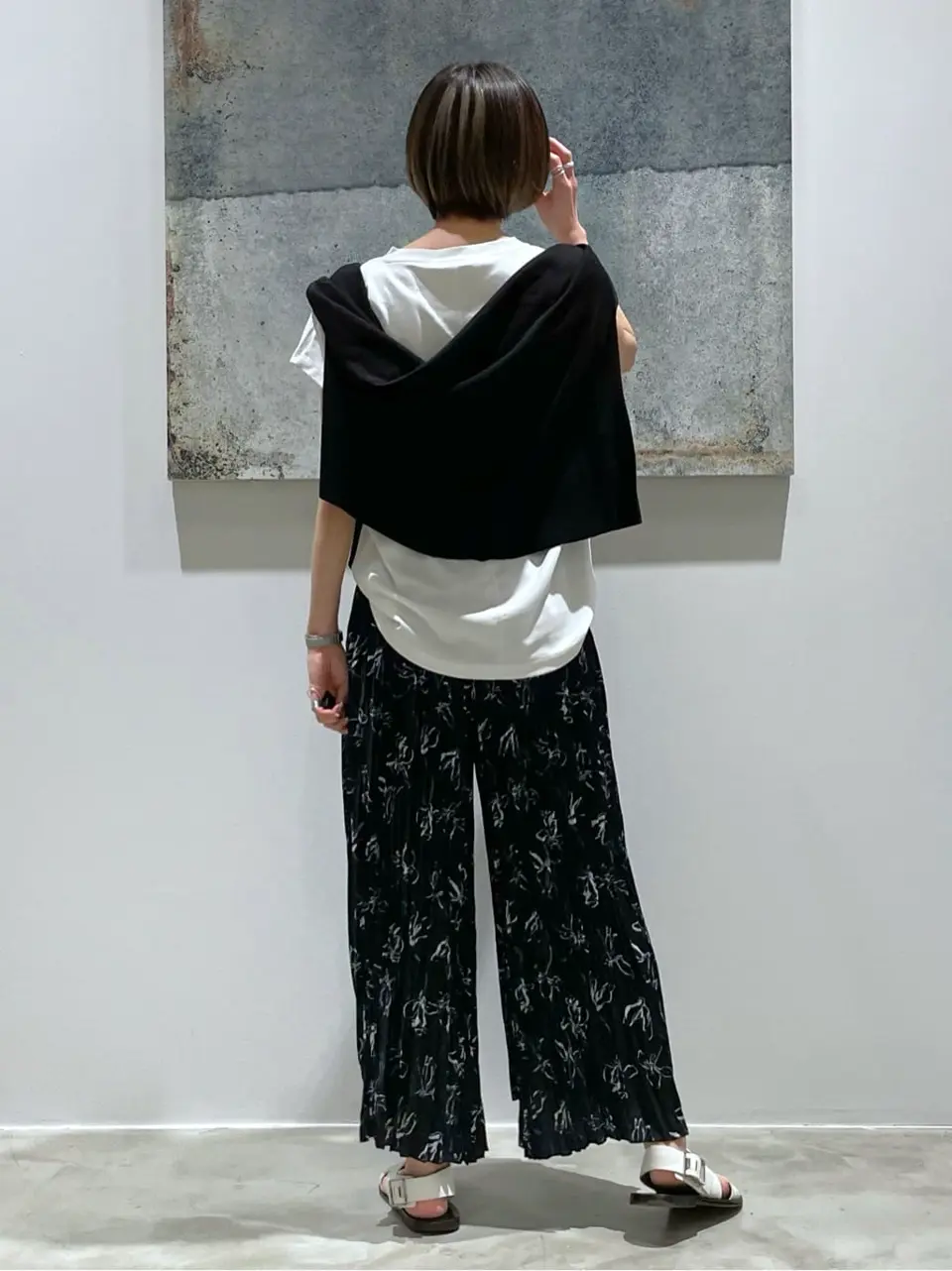 ONWARD CROSSET SELECT 河野 コーディネート画像