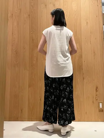 ONWARD CROSSET SELECT 大宮 コーディネート画像