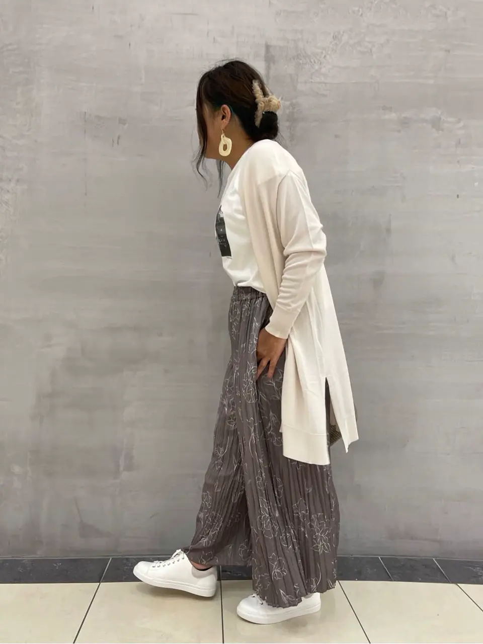 ONWARD CROSSET SELECT 寺田 コーディネート画像