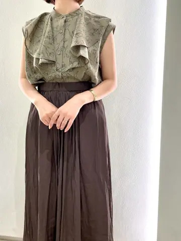 ONWARD CROSSET SELECT 市川 コーディネート画像