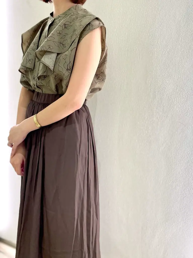 ONWARD CROSSET SELECT 市川 コーディネート画像