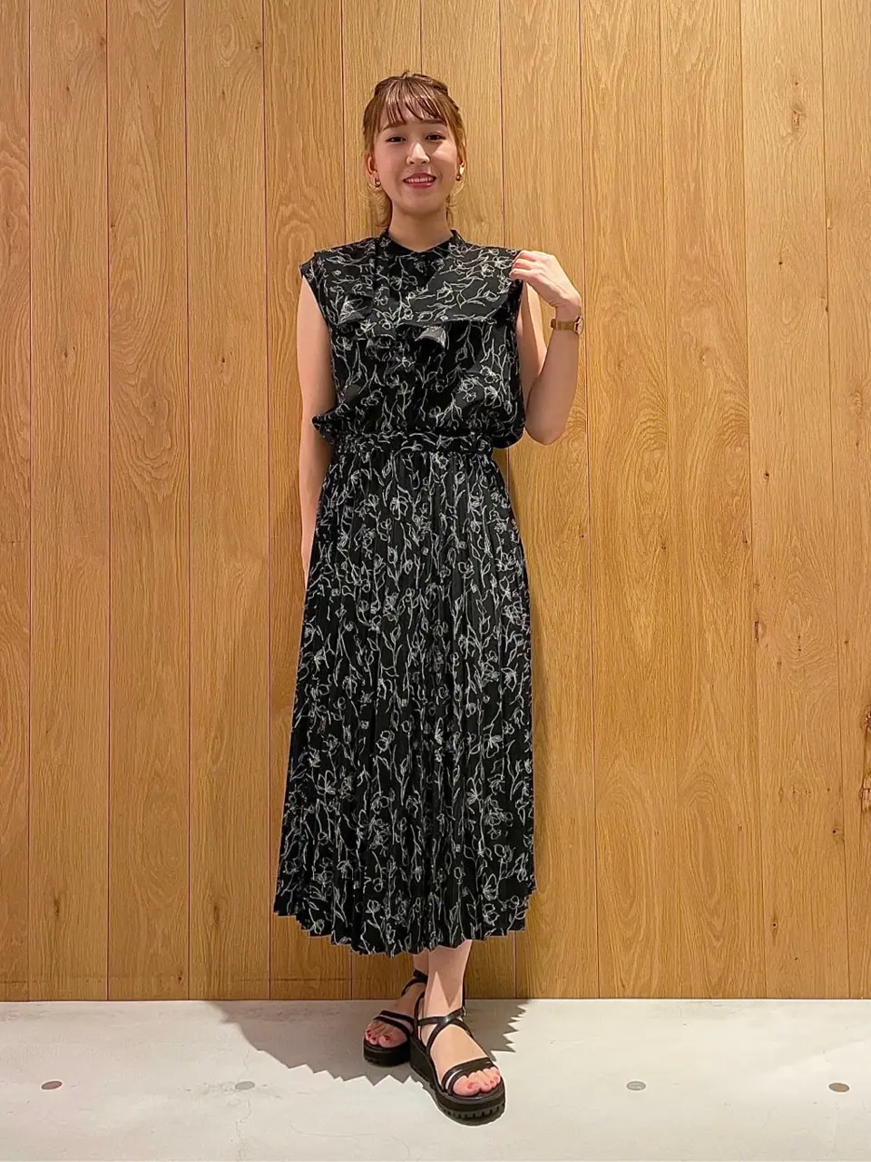 ONWARD CROSSET SELECT 戸澤 コーディネート画像