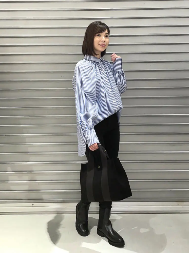 ONWARD CROSSET SELECT 市川 コーディネート画像