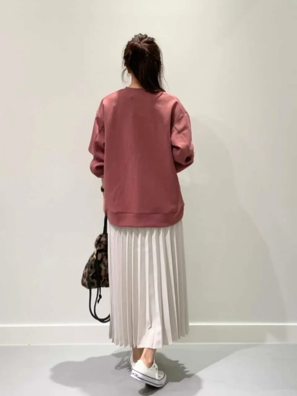 ONWARD CROSSET SELECT 榎本 コーディネート画像