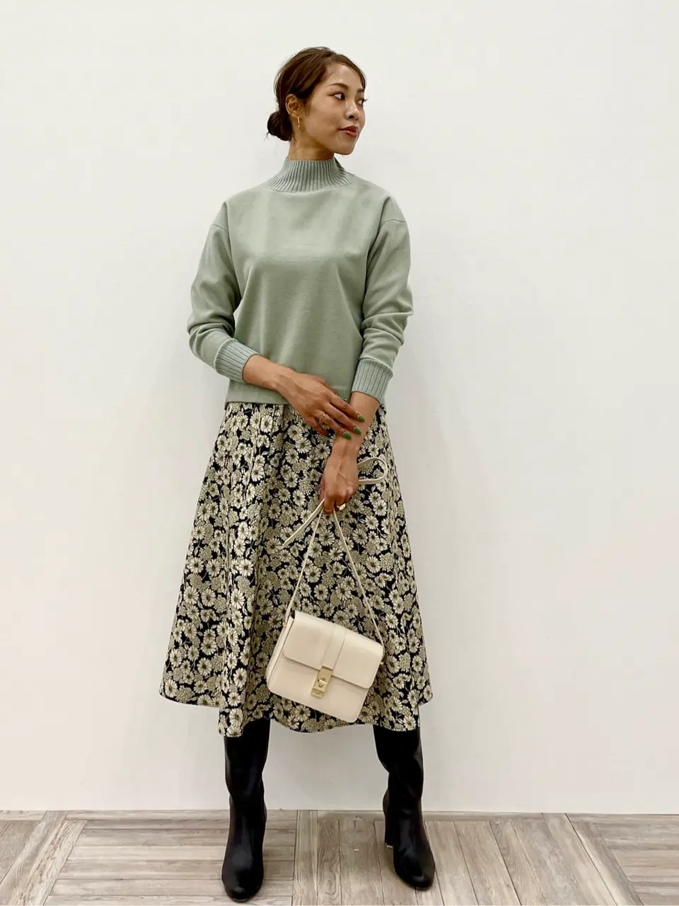 ONWARD CROSSET SELECT 荒井 コーディネート画像