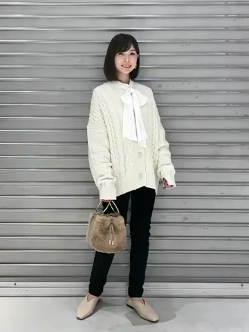 ONWARD CROSSET SELECT 市川 コーディネート画像