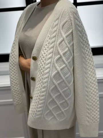 ONWARD CROSSET SELECT tomo コーディネート画像