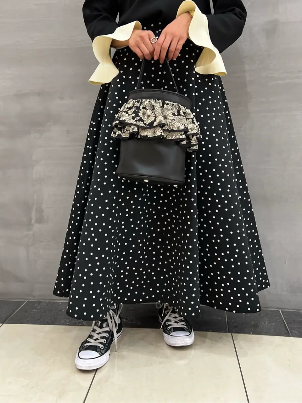 ONWARD CROSSET SELECT 茂木 コーディネート画像