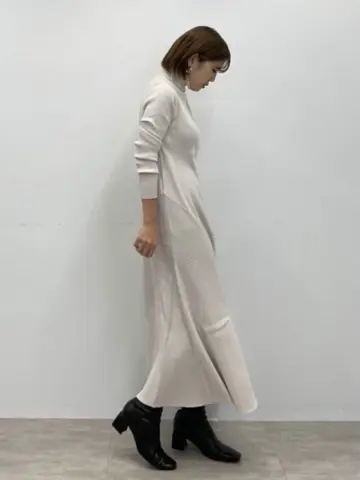 ONWARD CROSSET SELECT tomo コーディネート画像