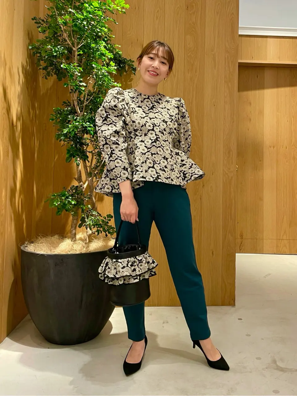 ONWARD CROSSET SELECT 戸澤 コーディネート画像