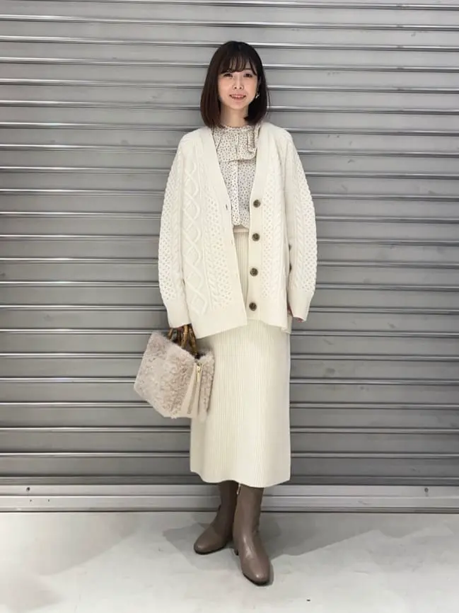 ONWARD CROSSET SELECT 市川 コーディネート画像