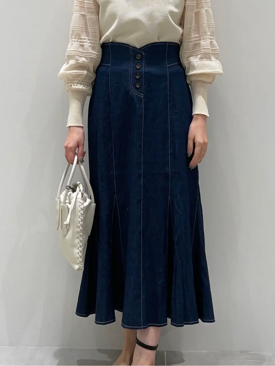 ONWARD CROSSET SELECT 市川 コーディネート画像