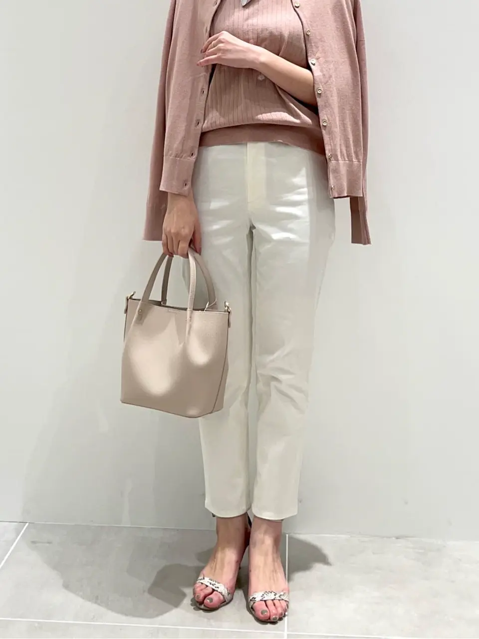 ONWARD CROSSET SELECT 市川 コーディネート画像