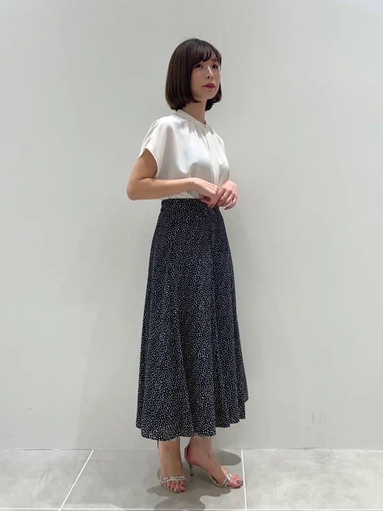 ONWARD CROSSET SELECT 市川 コーディネート画像