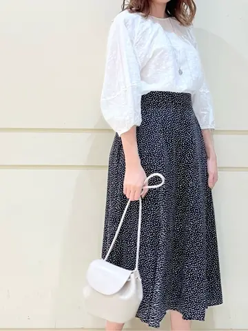 ONWARD CROSSET SELECT Kanako コーディネート画像