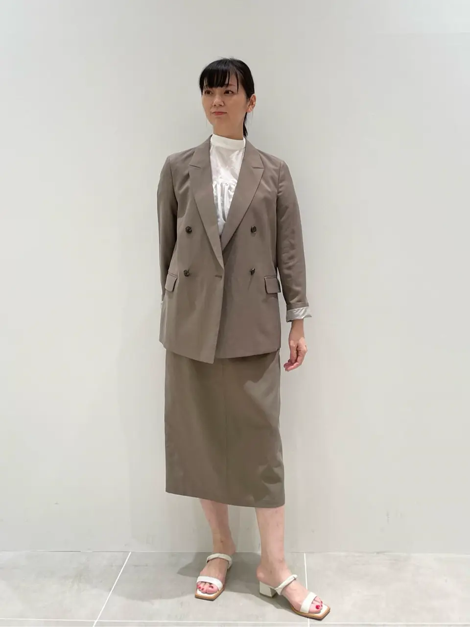 ONWARD CROSSET SELECT 大宮 コーディネート画像