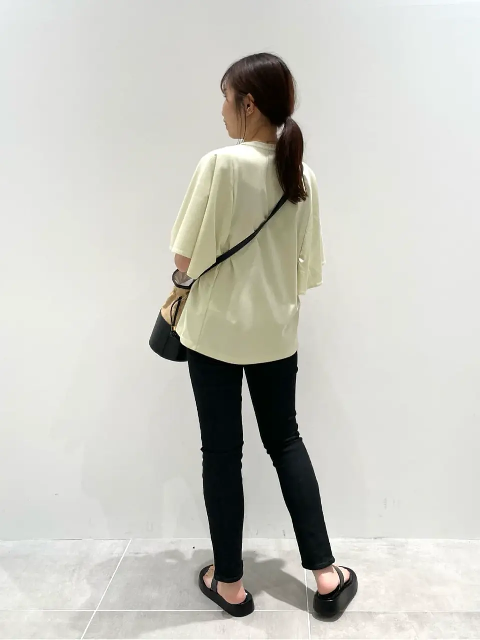 ONWARD CROSSET SELECT 金林 コーディネート画像