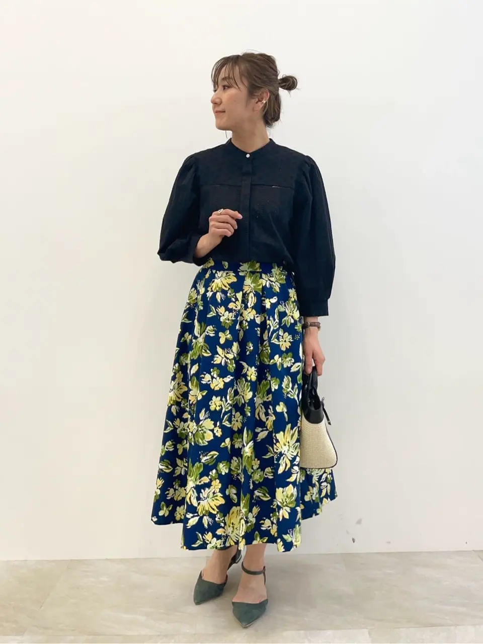 ONWARD CROSSET SELECT 茂木 コーディネート画像