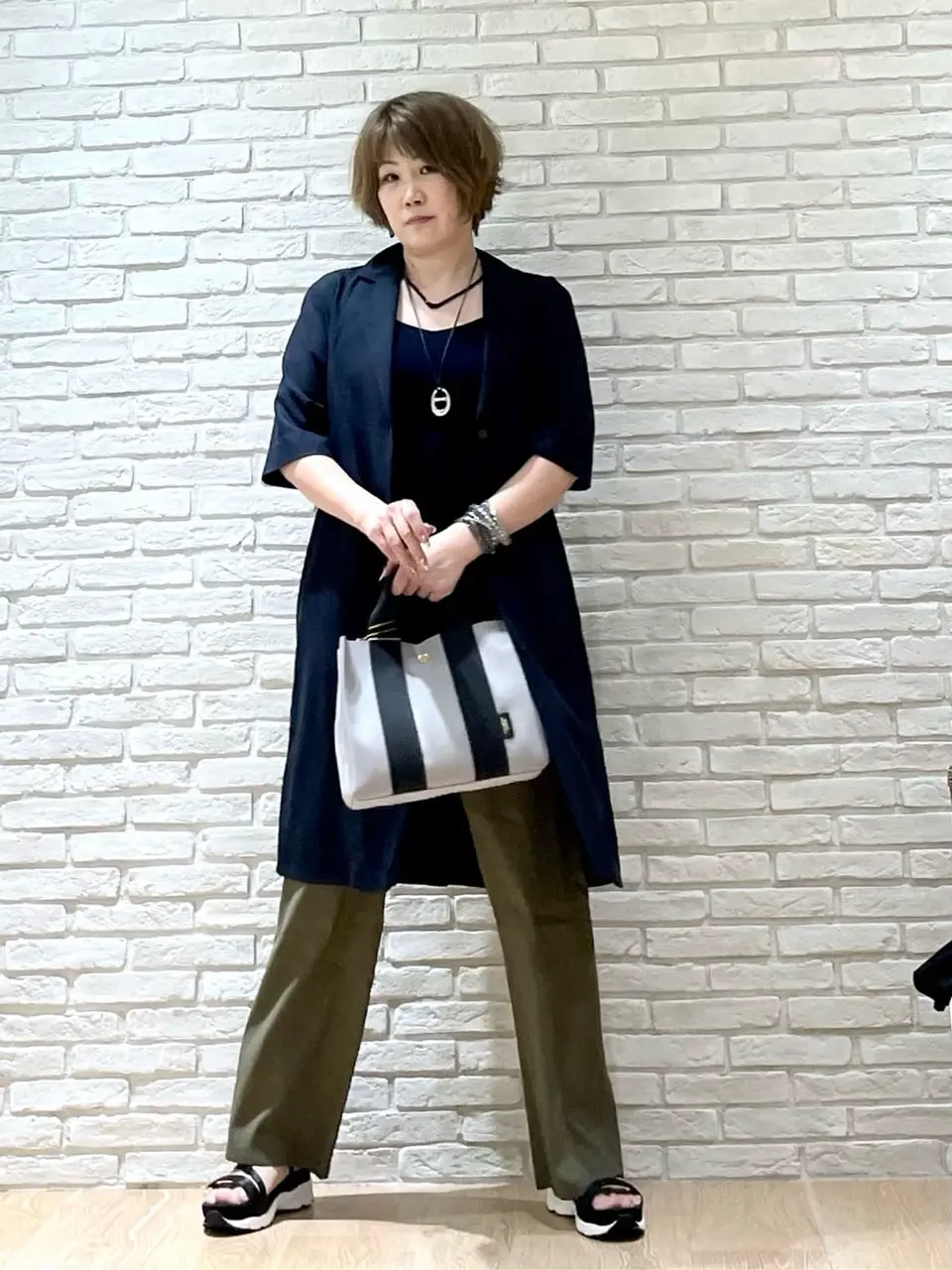 ONWARD CROSSET SELECT 井上 コーディネート画像