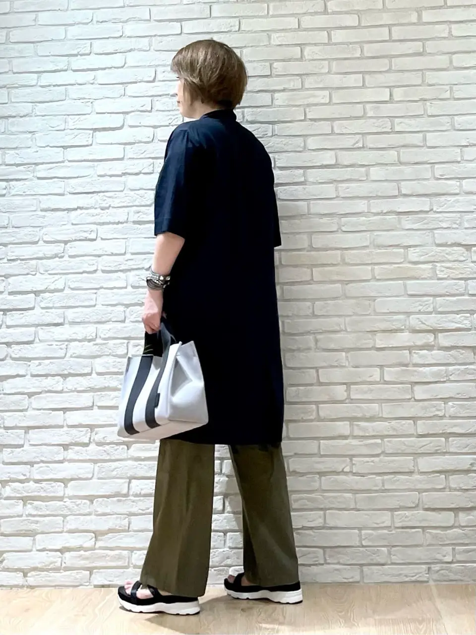 ONWARD CROSSET SELECT 井上 コーディネート画像